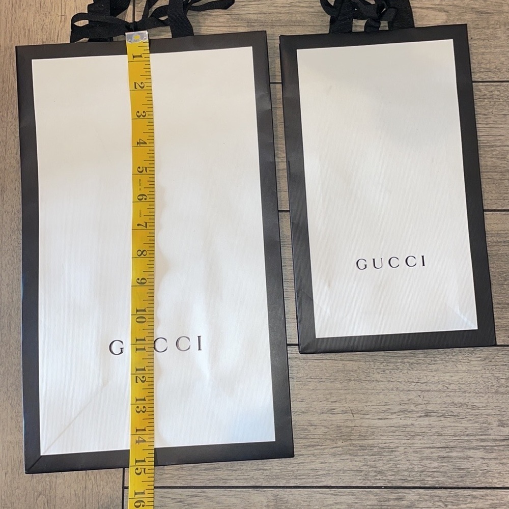 Gucci- Authentic Gift bag - Picture 4 of 4